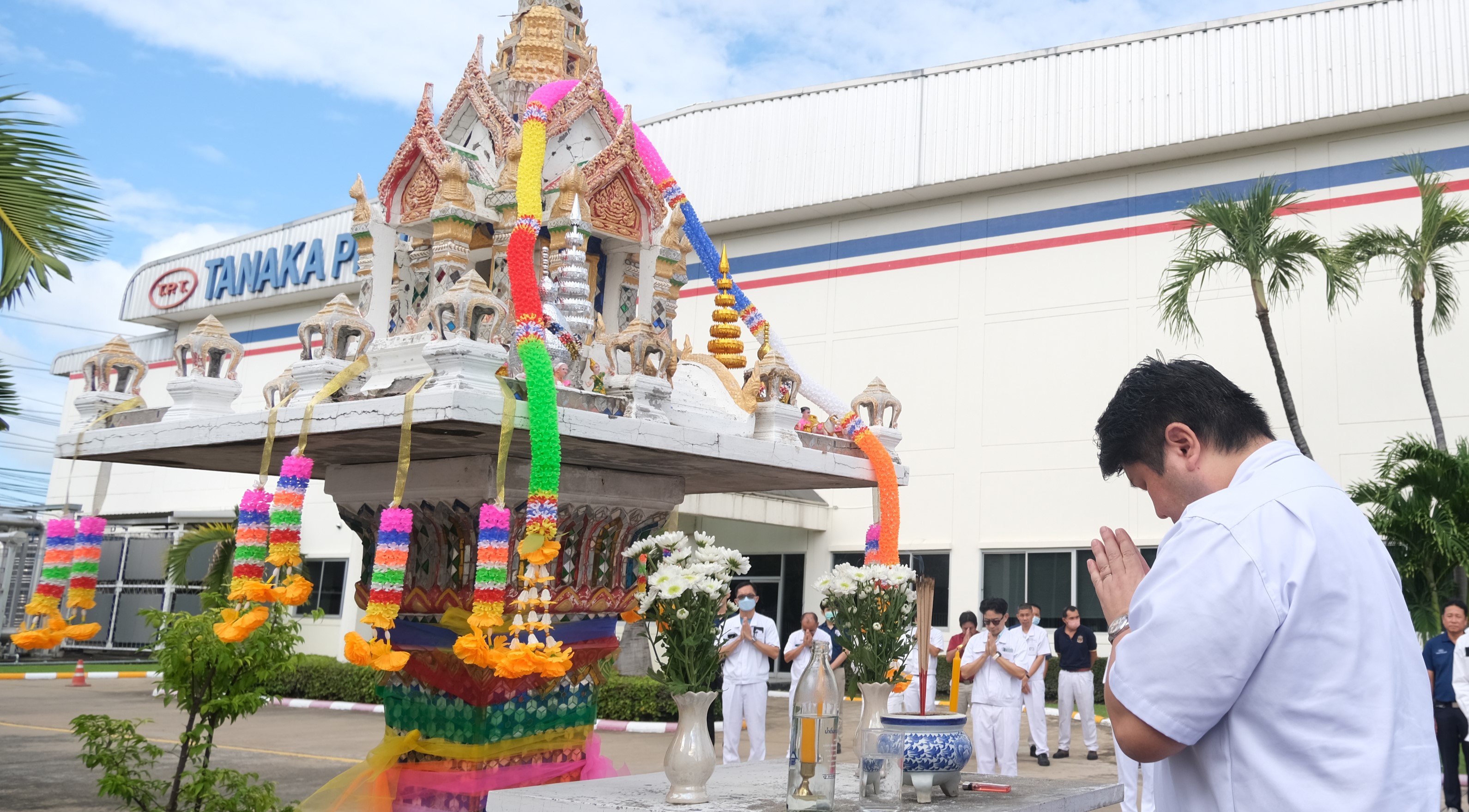 Spirit house respect 